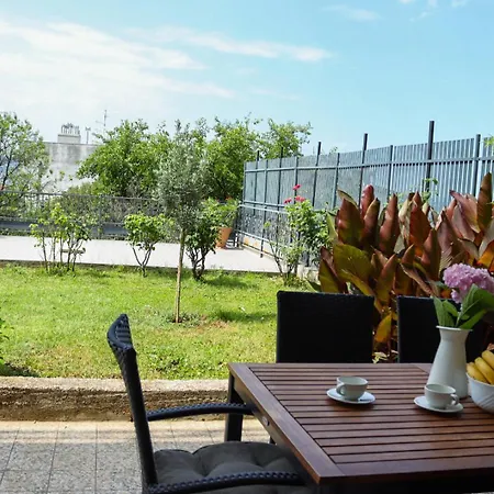 Διαμέρισμα Paradise Garden