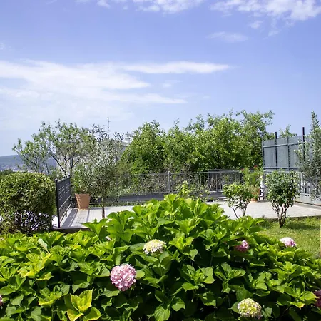 Paradise Garden Διαμέρισμα *